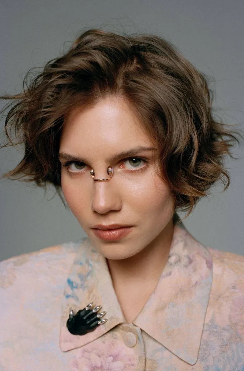 Внучка Ельцина Мария Юмашева снялась для российского бренда Letters and Stones