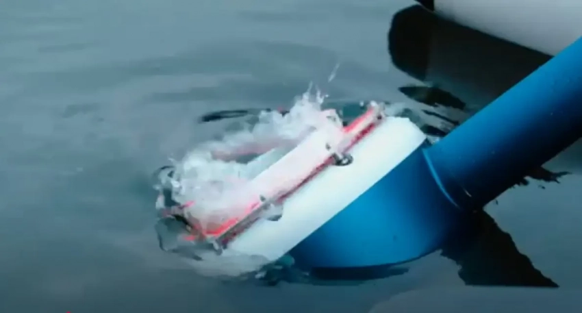 «Воспроизводит движения медузы»: Минобороны Франции тестирует безвинтовой лодочный мотор FinS